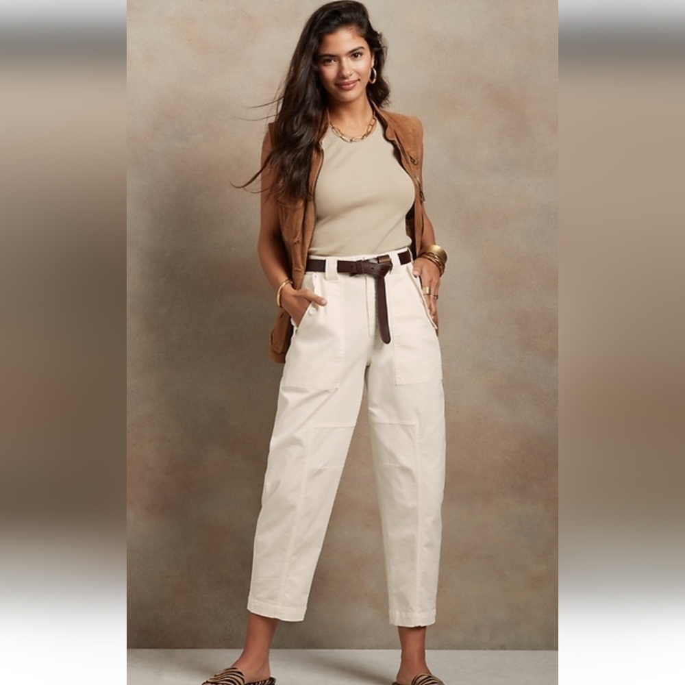 Banana Republic cream White Cargo Barrel Pants 12 Long 12L